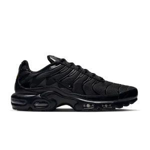 AIR MAX PLUS TRIPLE BLACK