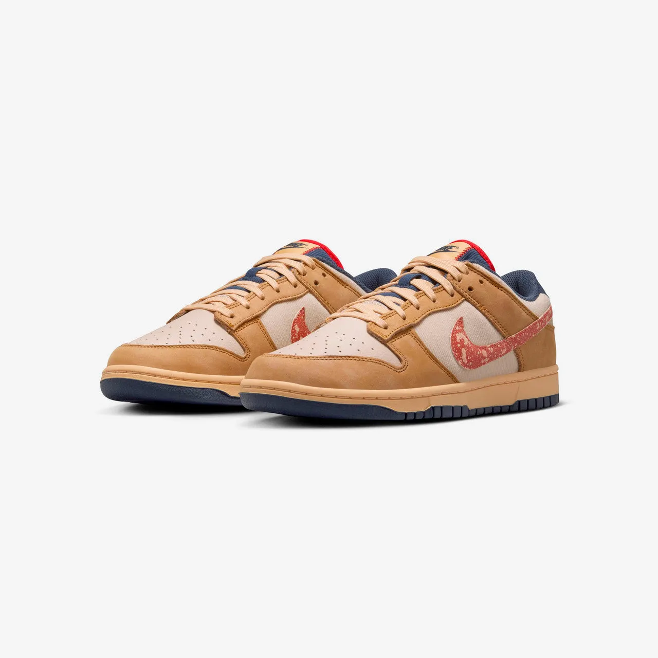Dunk Low Retro SE