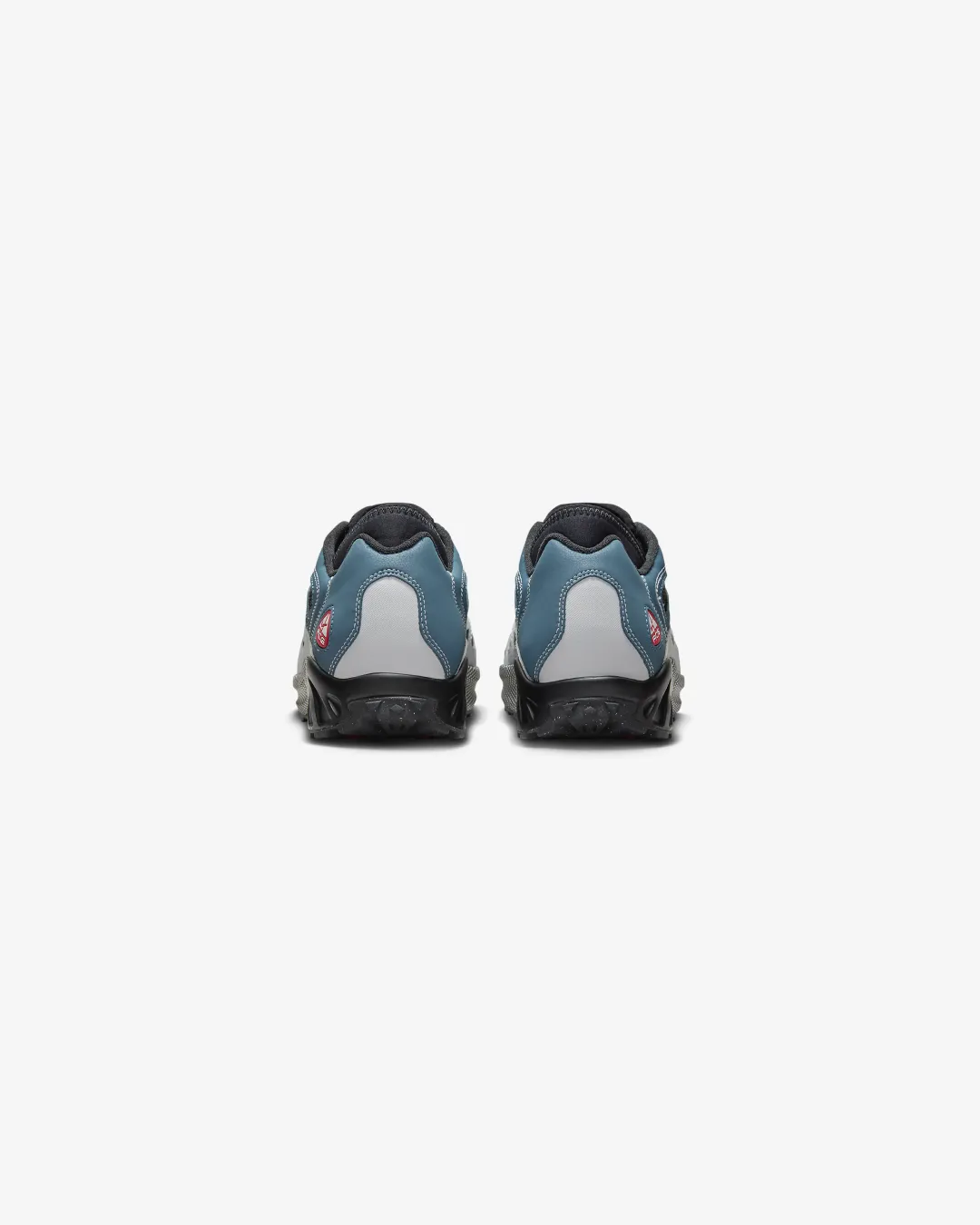 Nike ACG Air Exploraid Sneakers