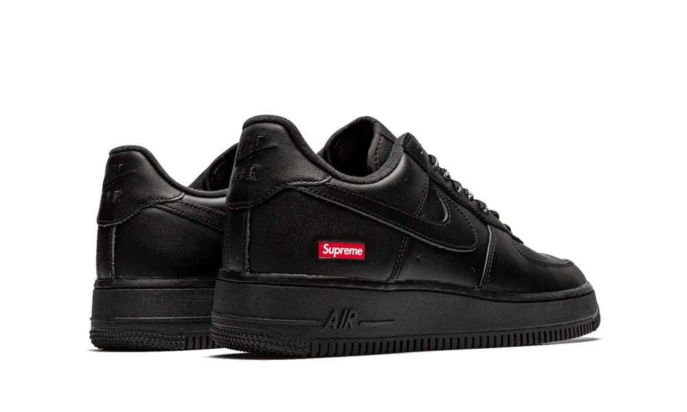Nike Air Force 1 Low Supreme Black