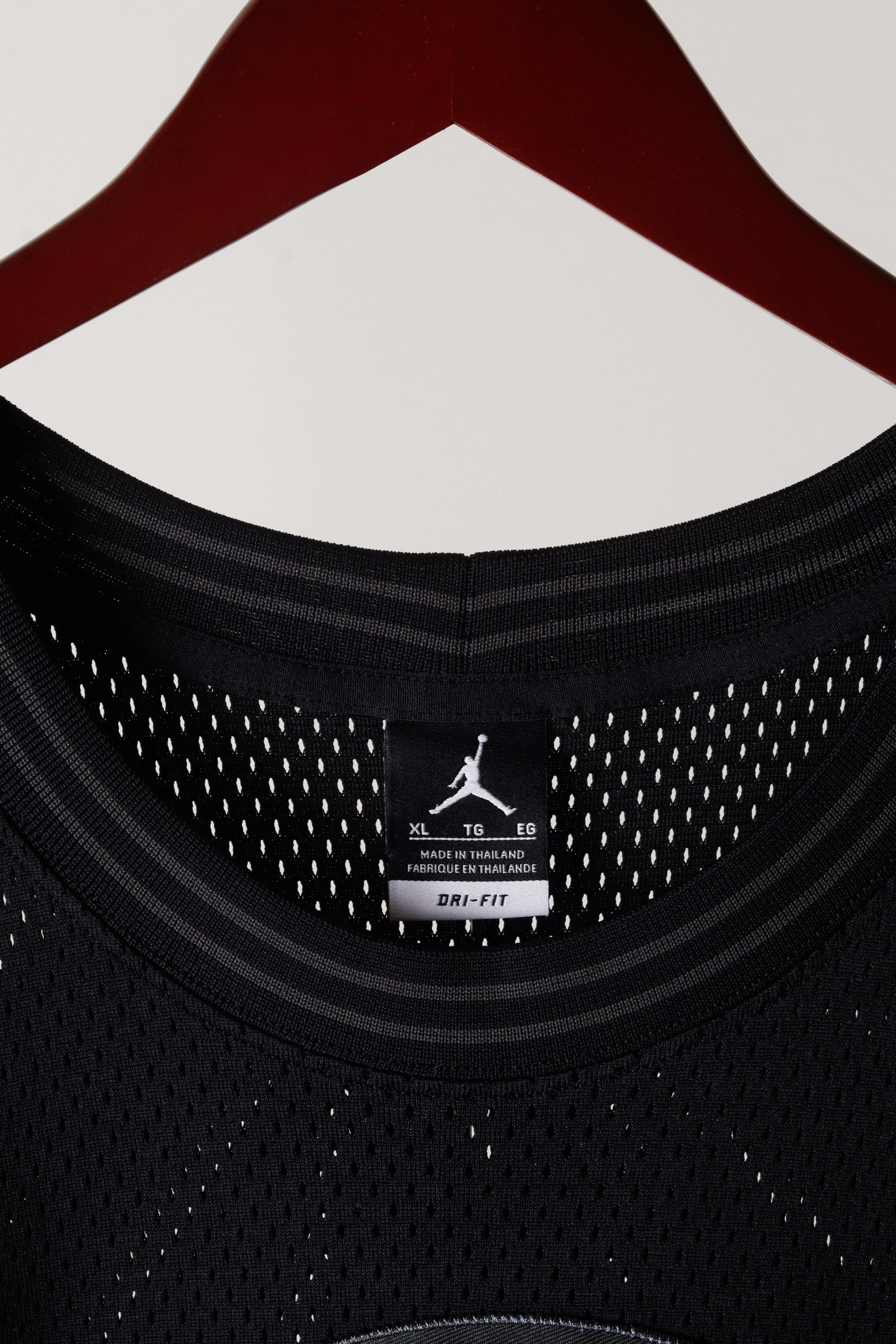 Nike Air Jordan XI SS21 'Tune Squad 20th Anniversary' Jersey Black (2021)