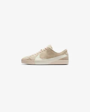 Nike Blazer City Low Jumbo Sail Sneakers