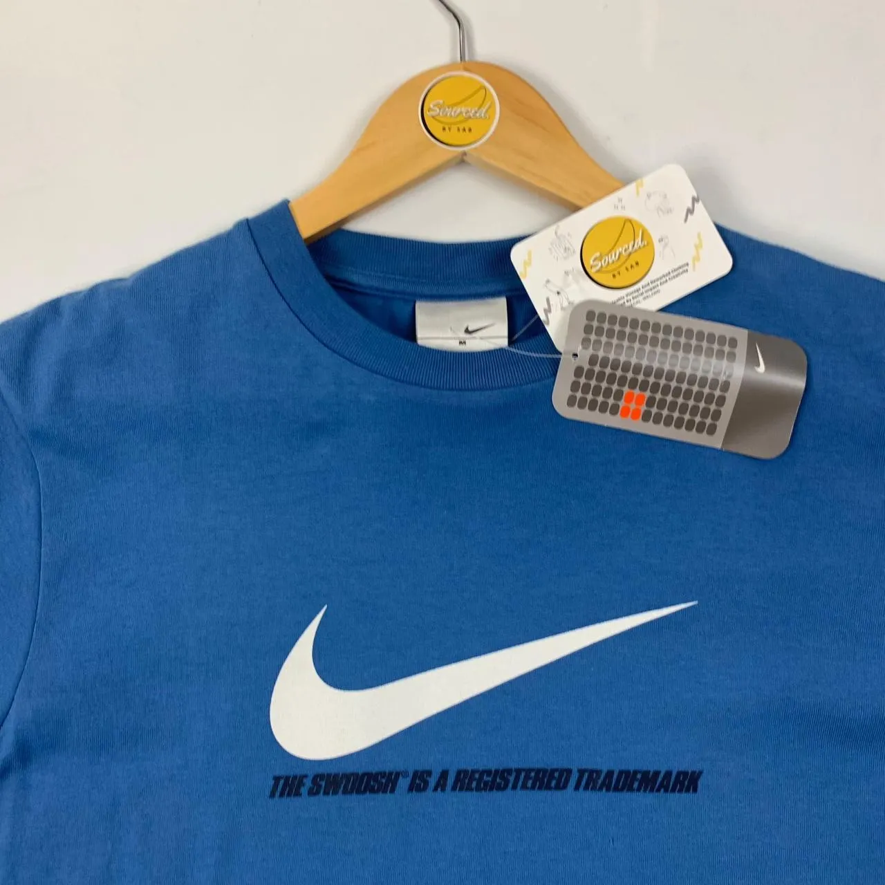 Nike Blue Centre Swoosh Trademarktee(M)