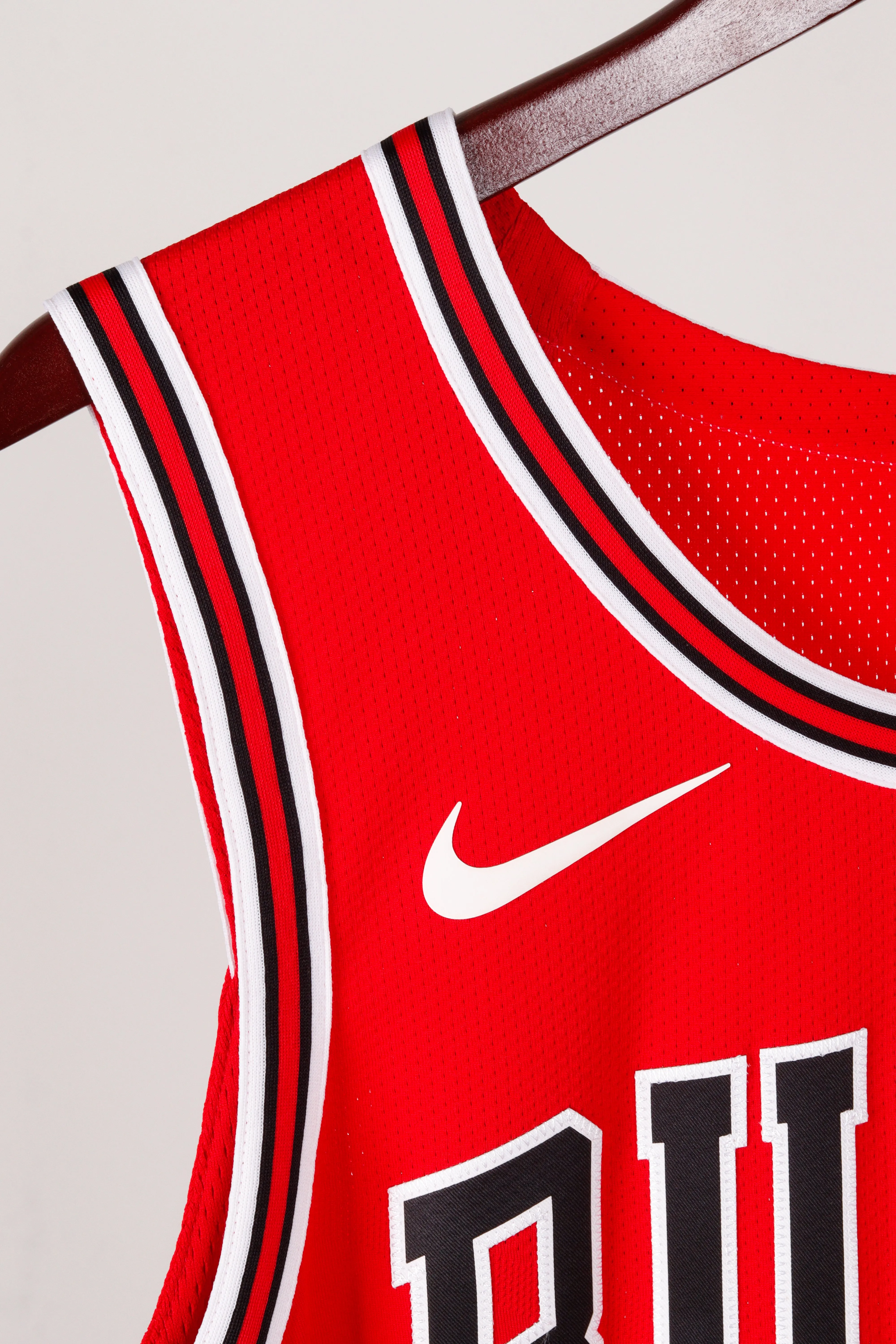 Nike 'Chicago Bulls 2020-21 Denzel Valentine' Away Authentic Aeroswift Jersey