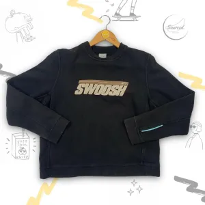 Nike Embroidered Centre Spellout Swoosh Logo (S)