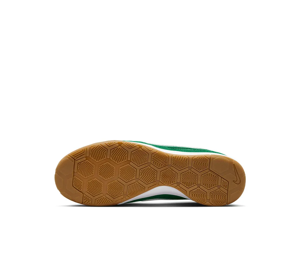 Nike Gato