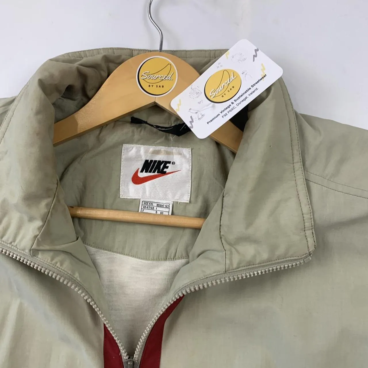 Nike Lightweight Windbreaker Jacket (XXL)