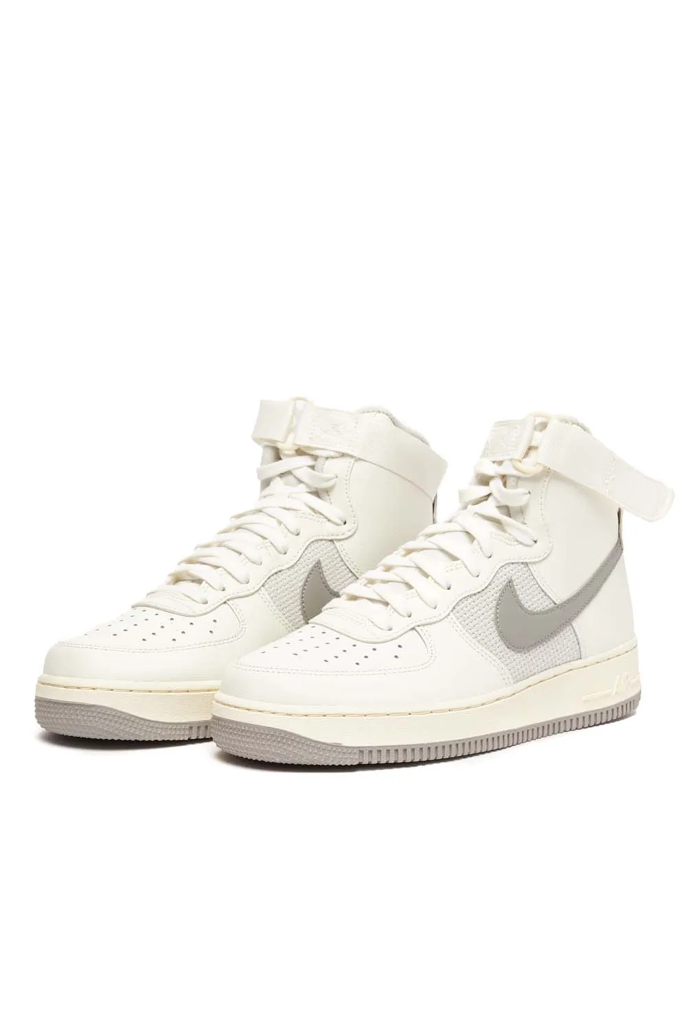 Nike Mens Air Force 1 High Vintage Shoes