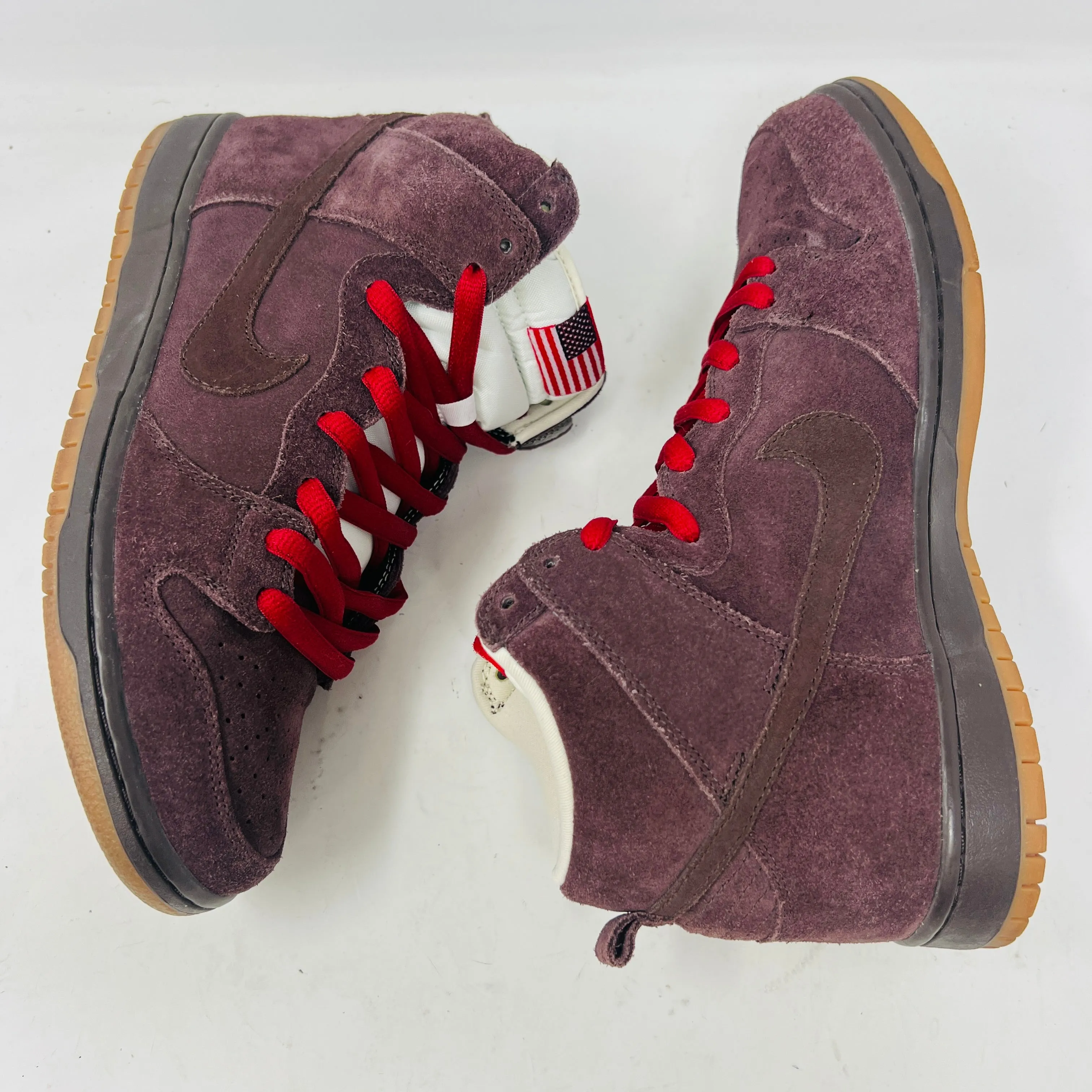Nike SB Dunk High Budweiser