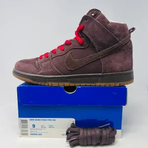 Nike SB Dunk High Budweiser