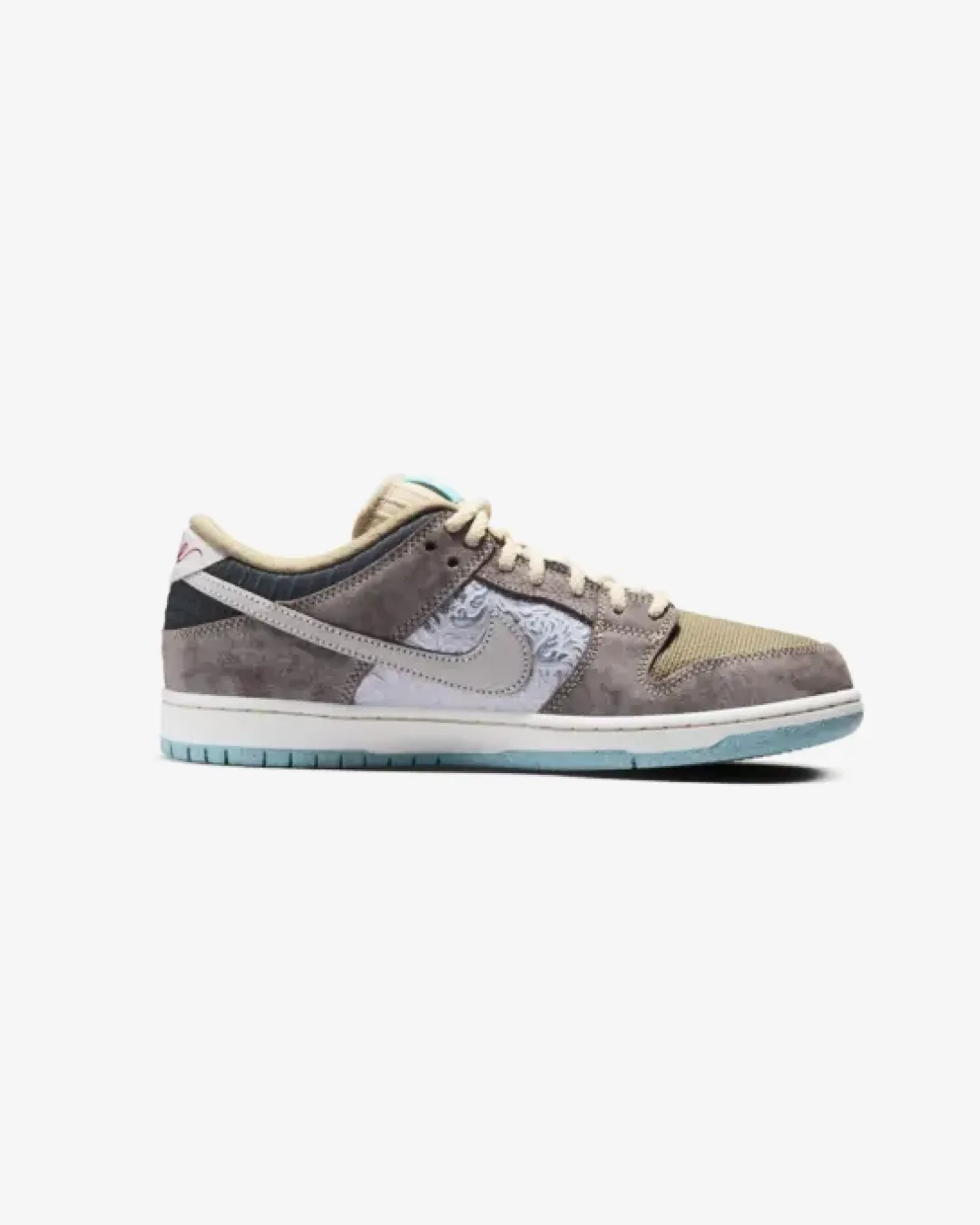 Nike SB Dunk Low 'Big Money Savings' Sneakers