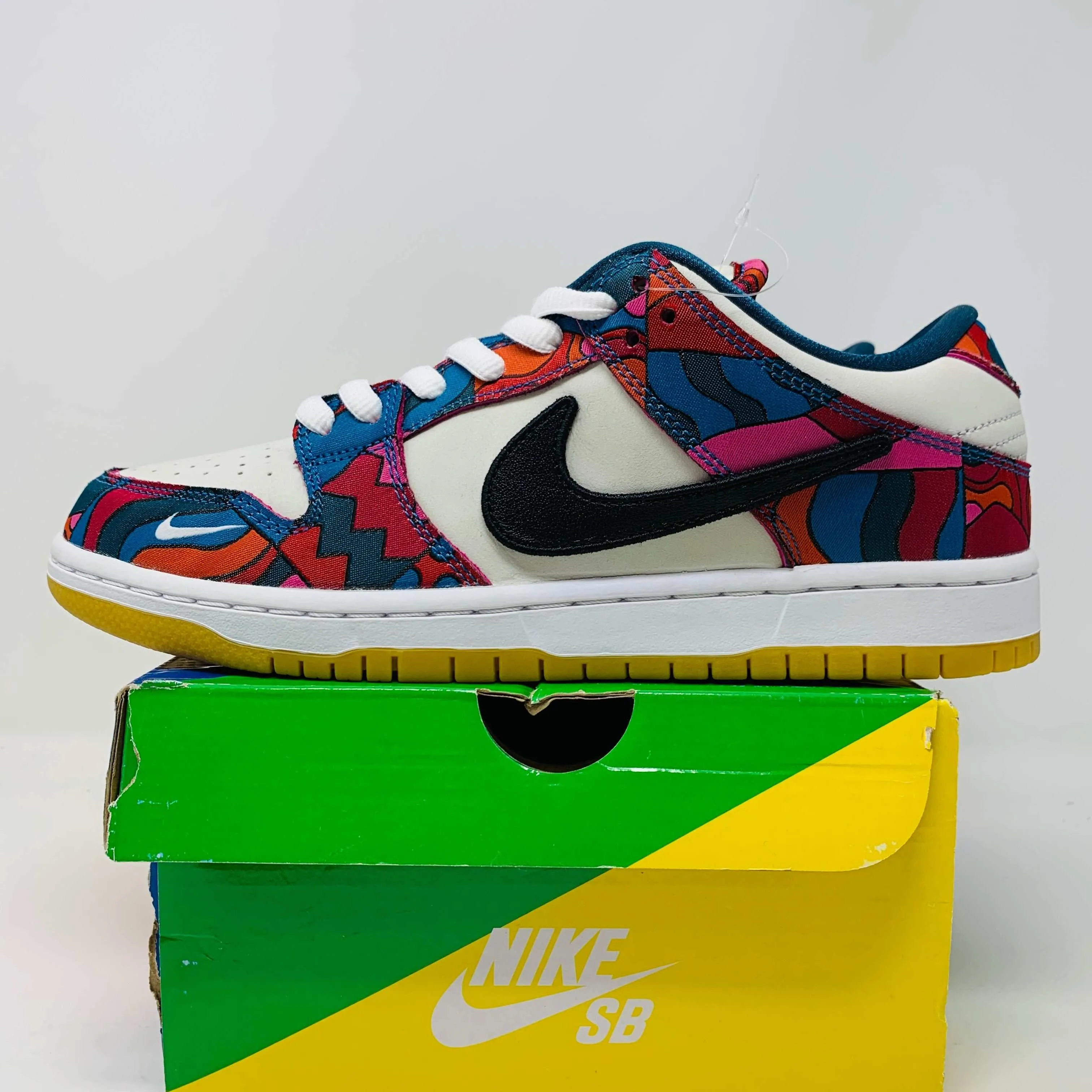 Nike SB Dunk Low Parra