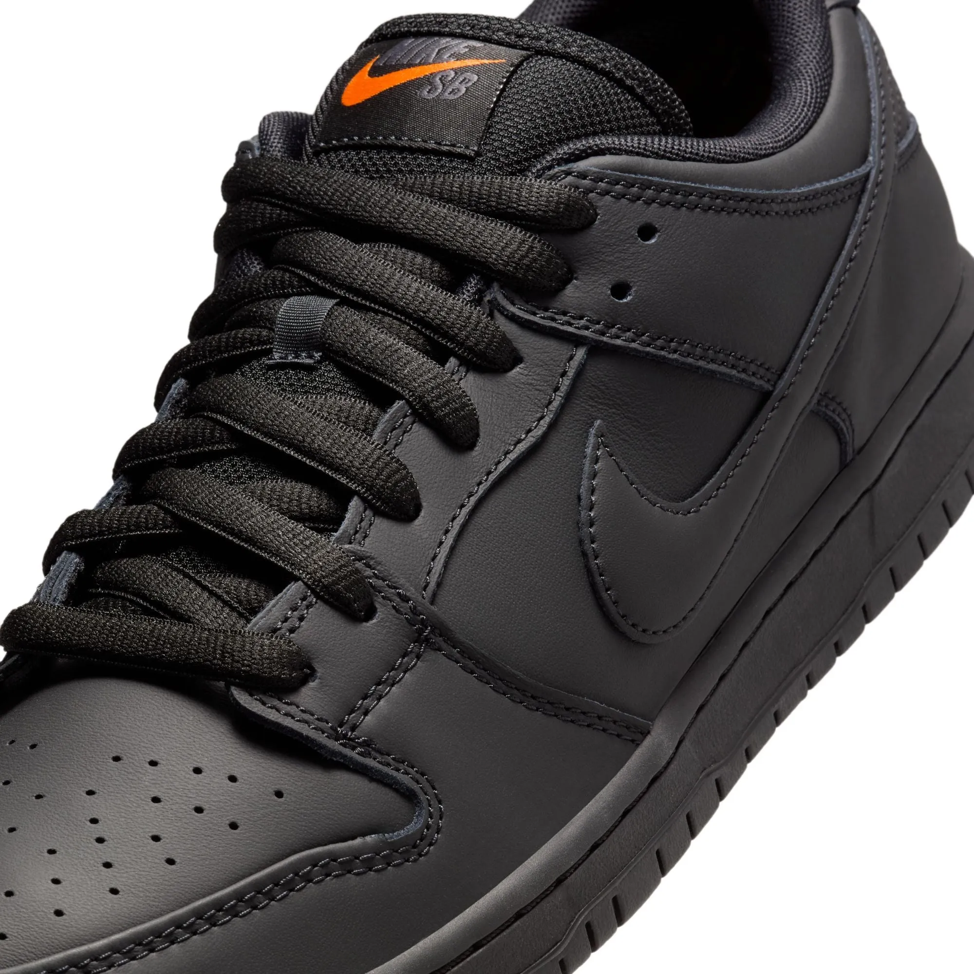 Nike SB Dunk Low Pro Black / Black