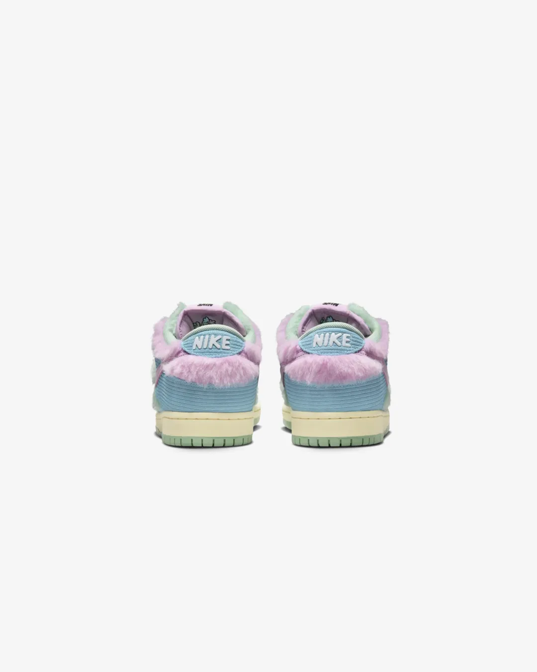 Nike SB Dunk Low Pro x Verdy 'Blue Gaze and Enamel Green' Sneakers
