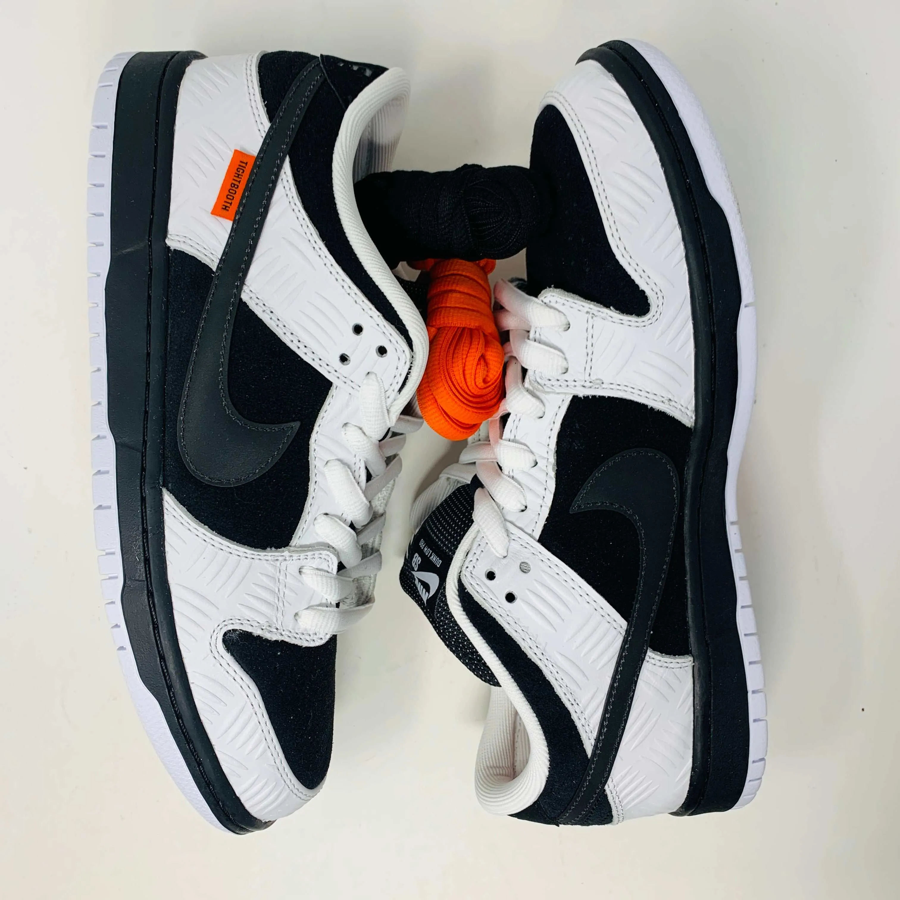 Nike SB Dunk Low TIGHTBOOTH