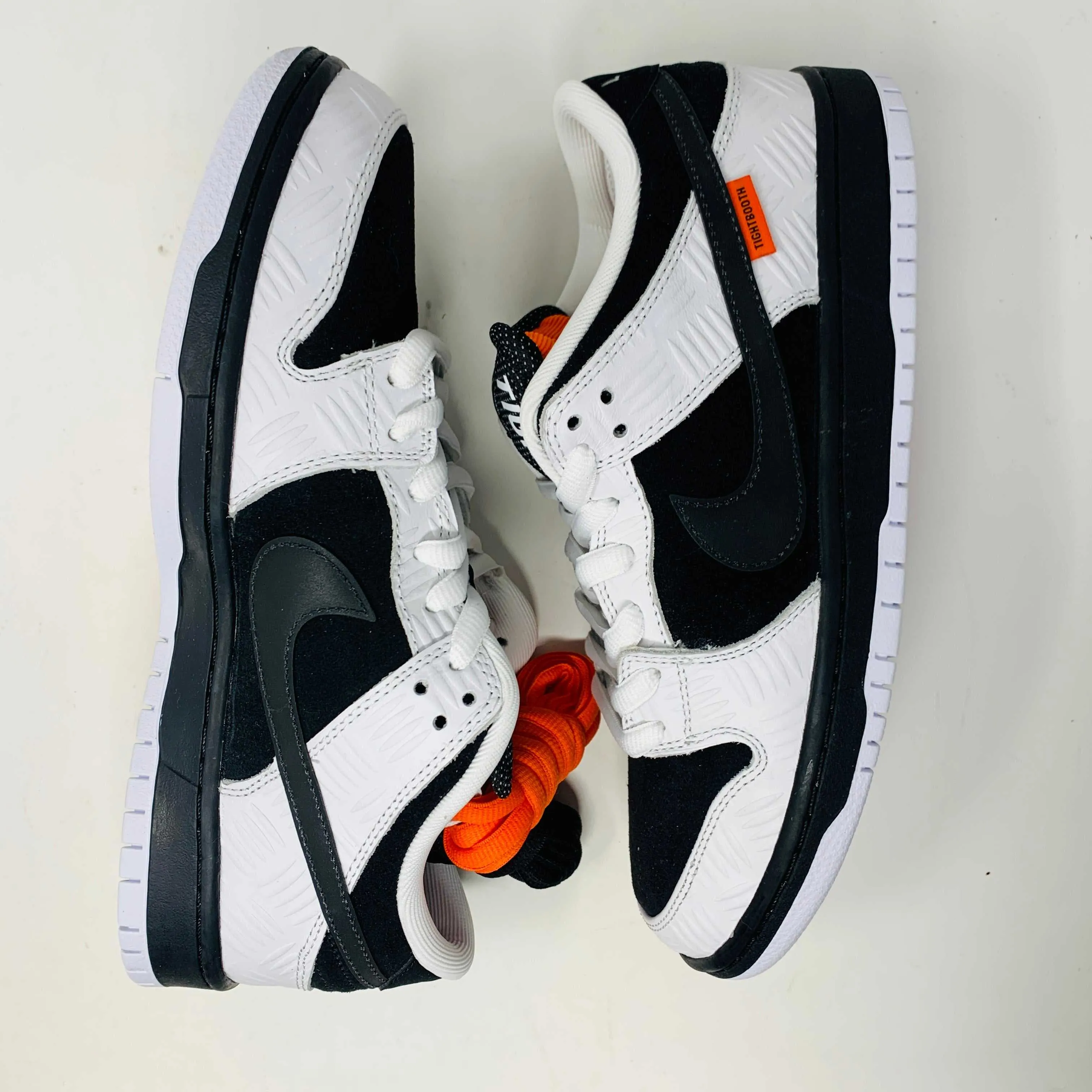 Nike SB Dunk Low TIGHTBOOTH
