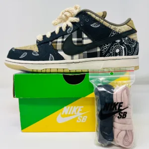 Nike SB Dunk Low Travis Scott