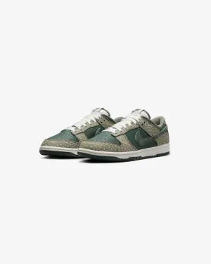 Nike SB Dunk Low 'Urban Landscape' Sneakers