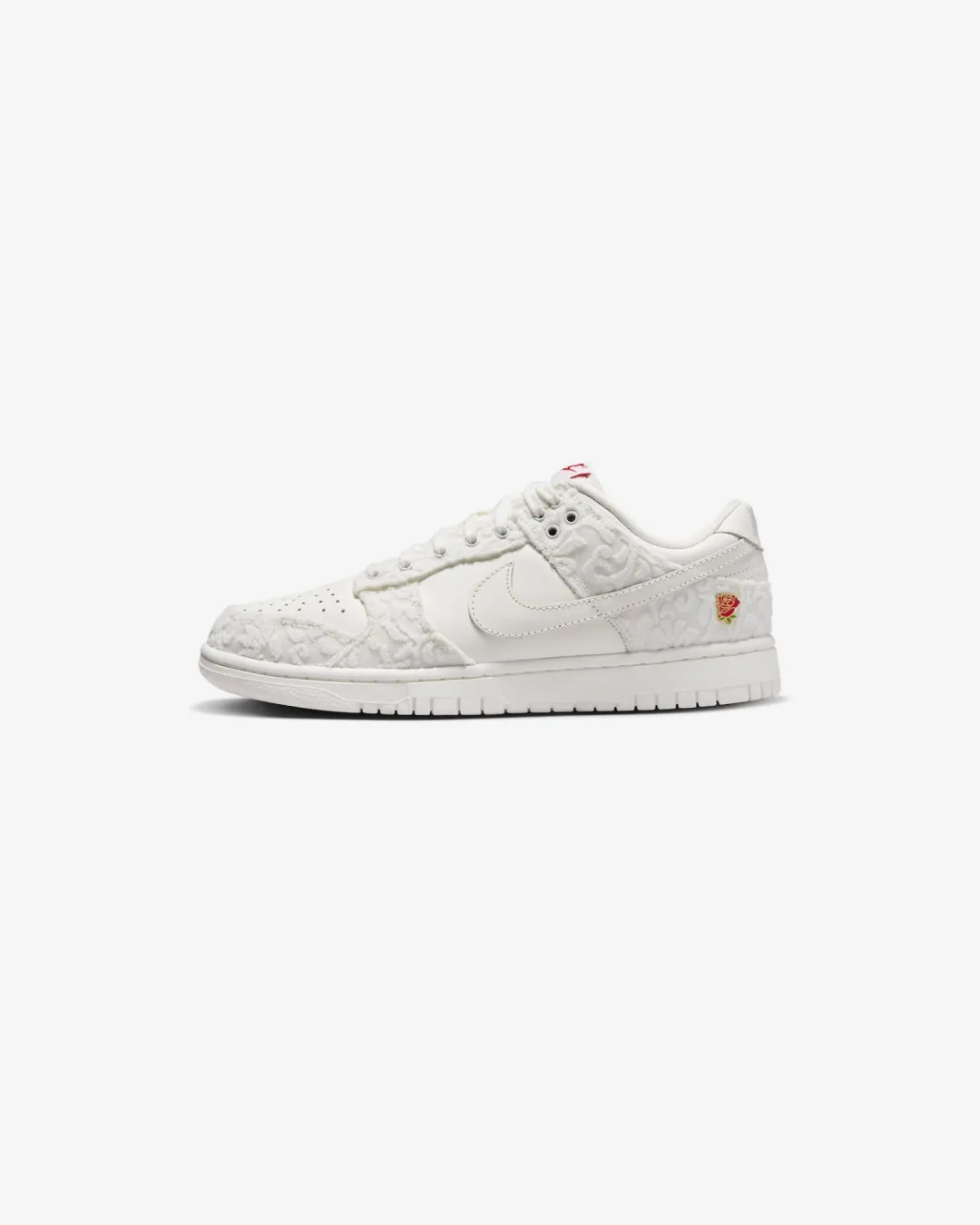 Nike SB Dunk Low 'Valentines Day - Give Her Flowers' Sneakers