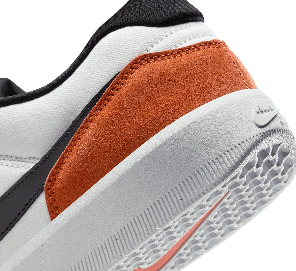 Nike SB Force 58