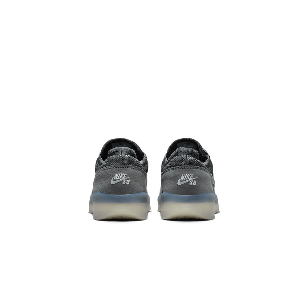 Nike SB PS8