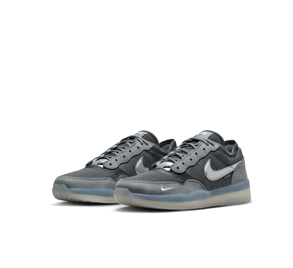 Nike SB PS8