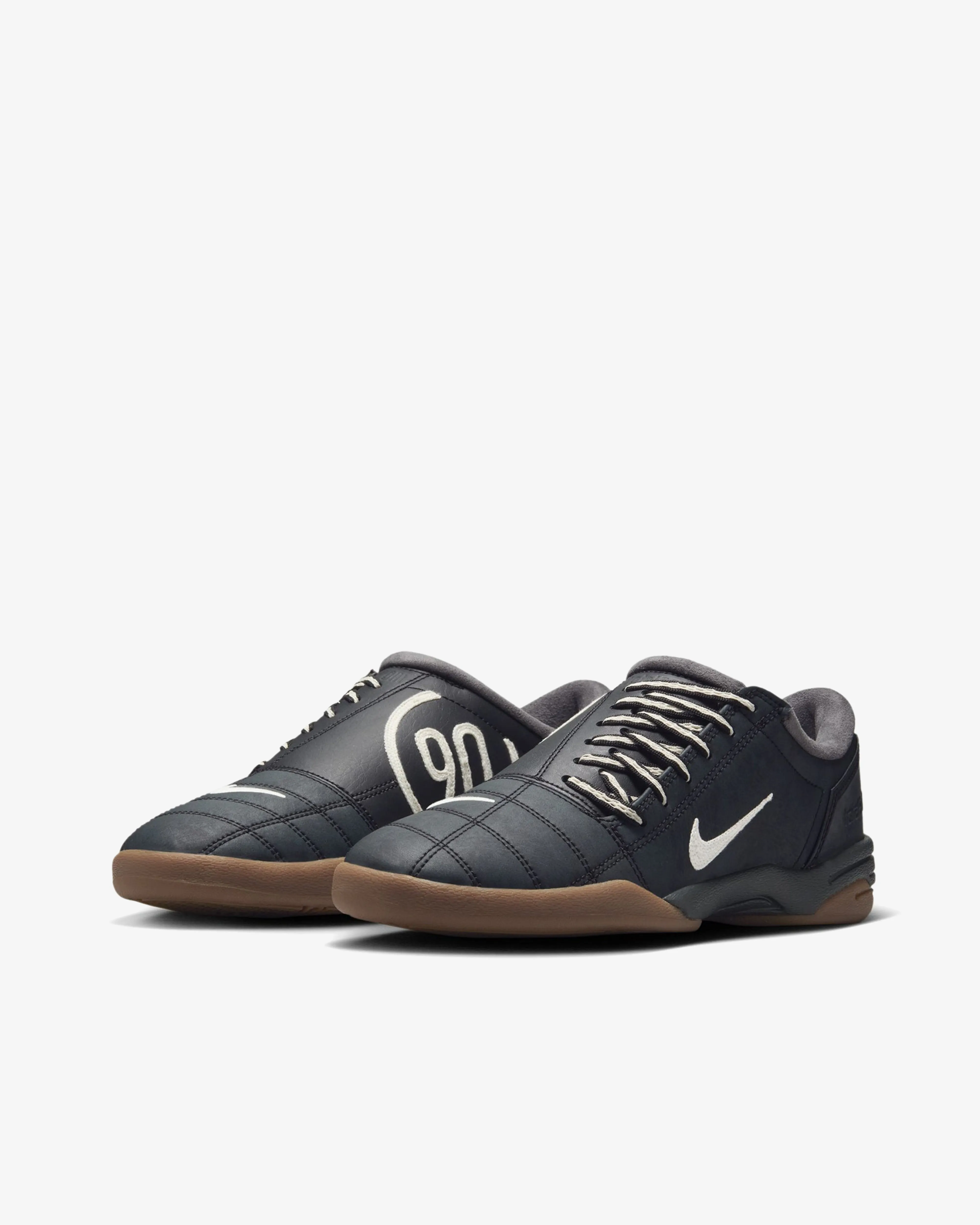 Nike - T90 Sneakers - (Black/Gum)