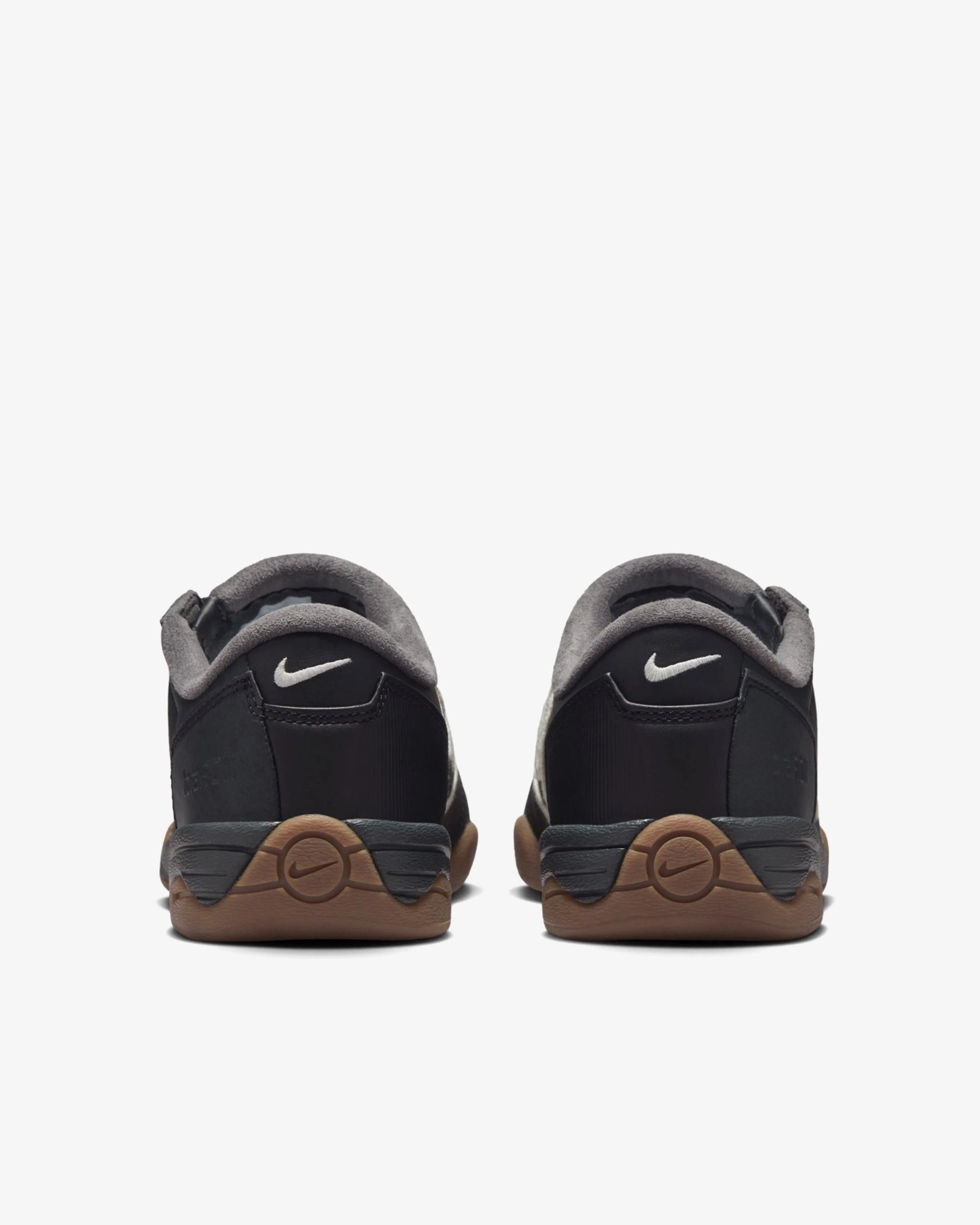 Nike - T90 Sneakers - (Black/Gum)