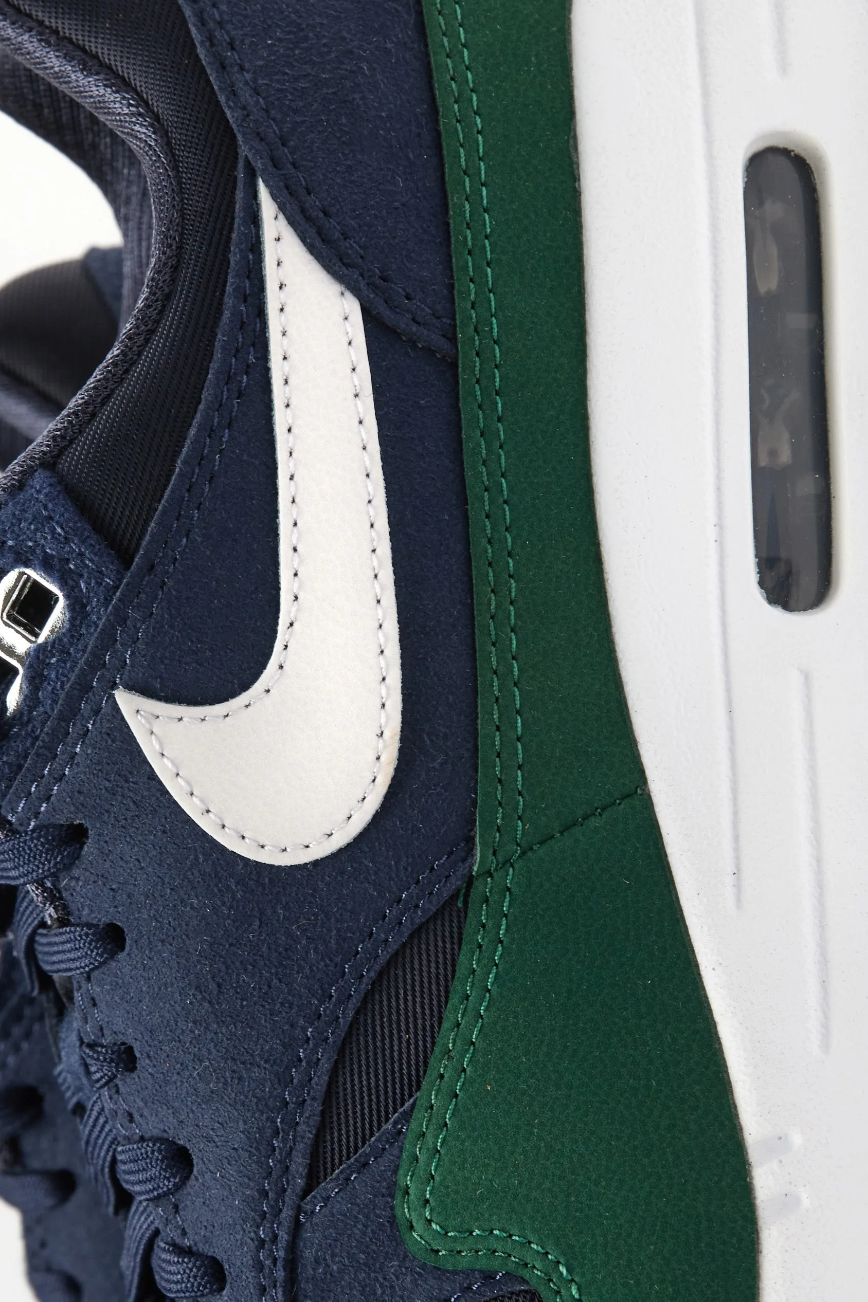 Nike Womens Air Max 1 '87 Shoes