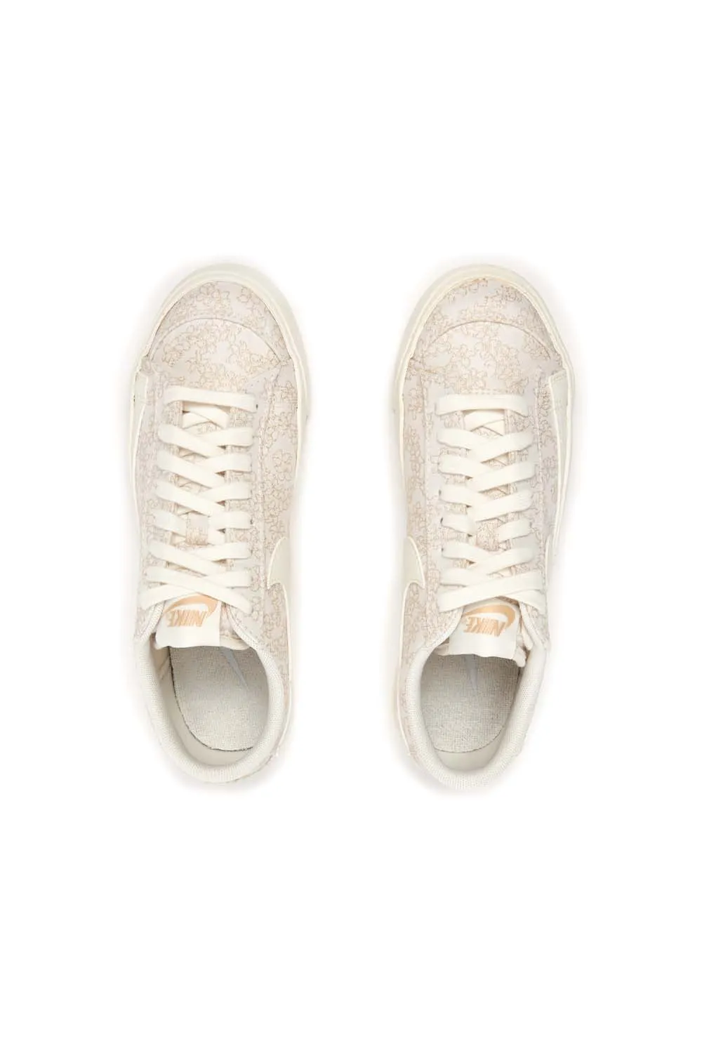 Nike Womens Blazer Low '77 SE Shoes