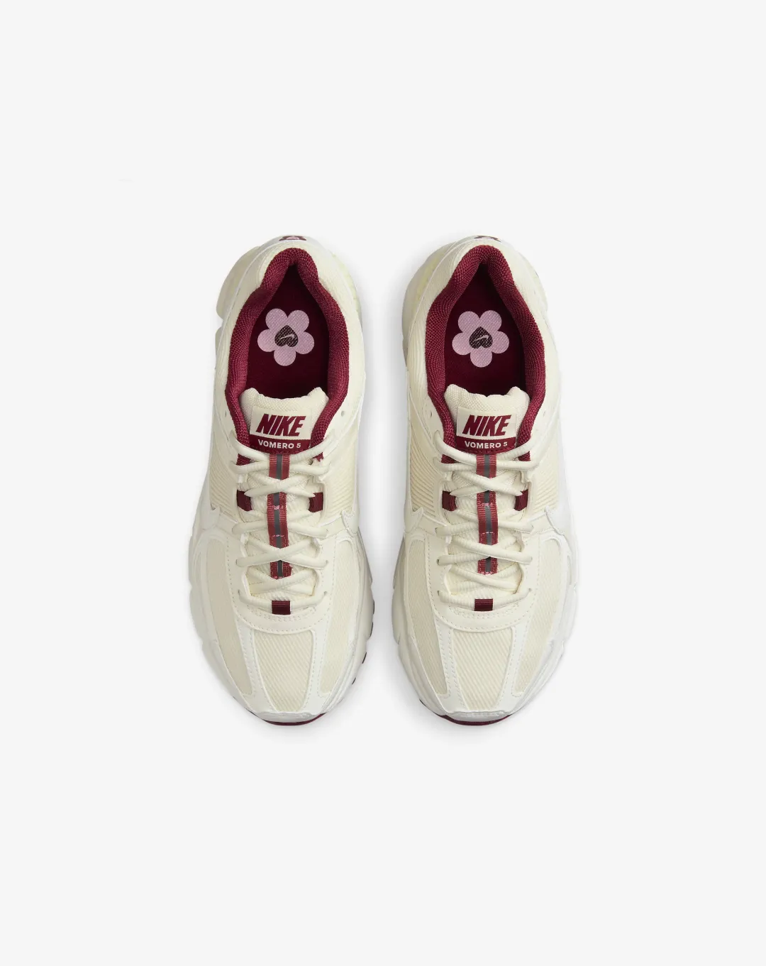 Nike Zoom Vomero 5 Sail/Pale Ivory/Team Red Sneakers