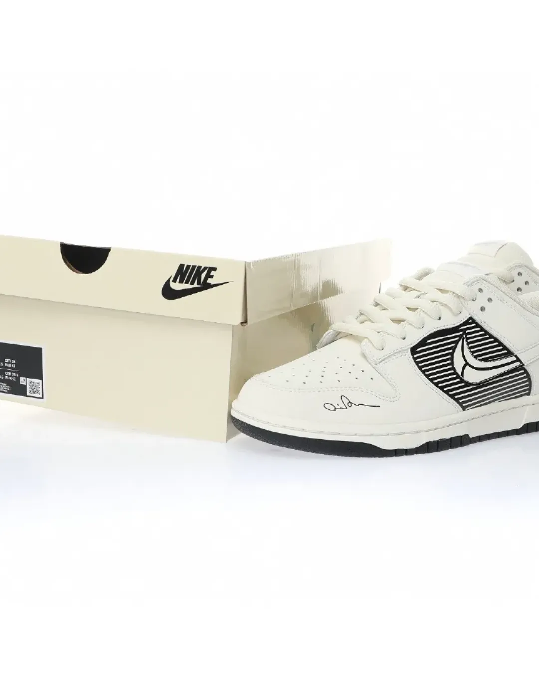 No Brainer PSD x Nike SB Dunk Low 'Crystalized Dunk' Sneakers