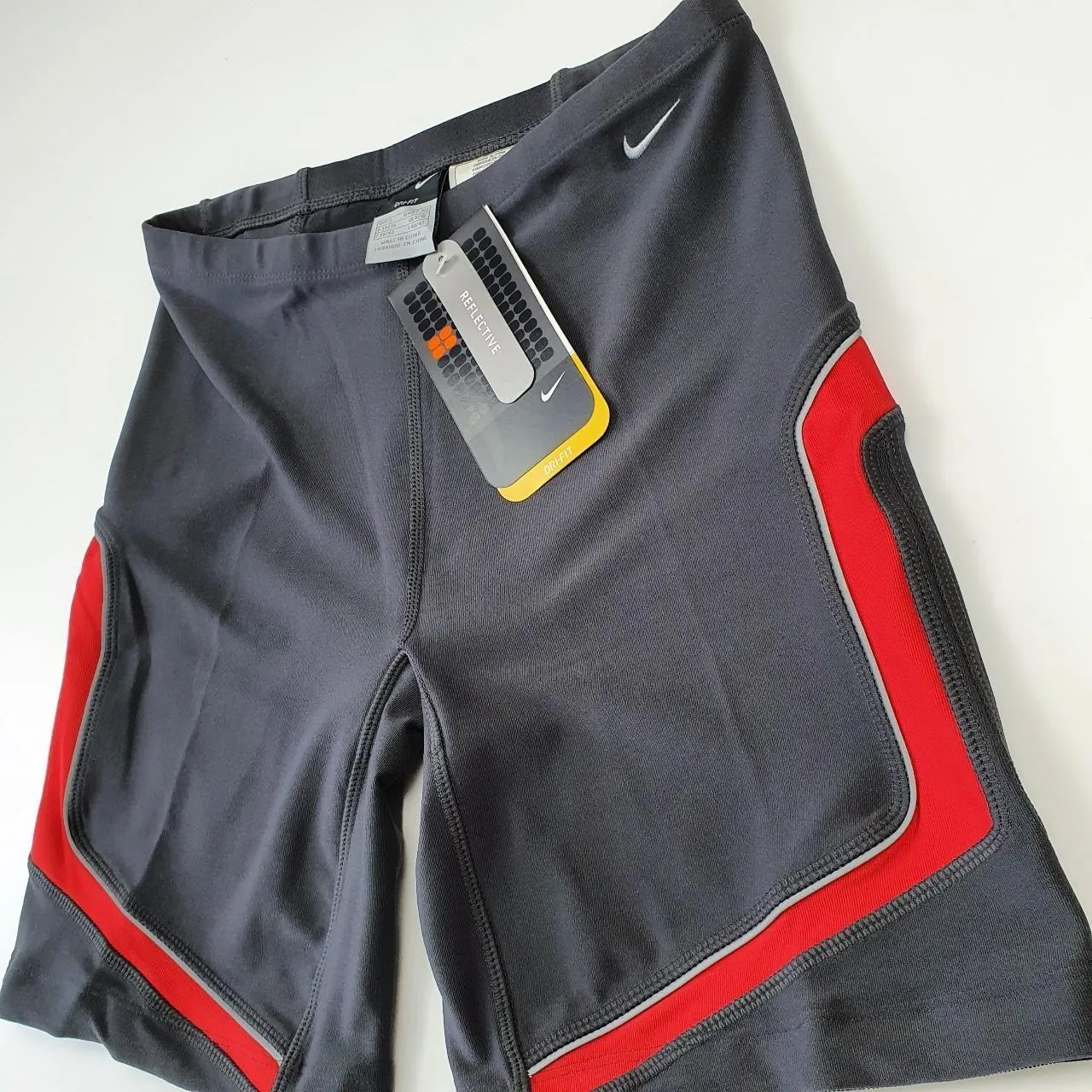 Vintage Early 2000s Nike Bicycle/ Cycling / Running Shorts (bnwt) (S )