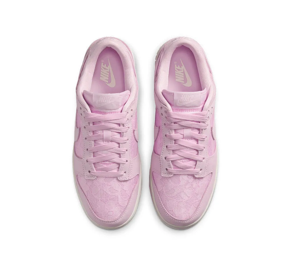 Women's Nike Dunk Low