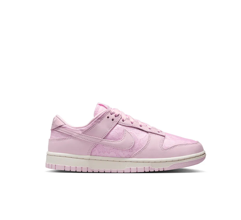 Women's Nike Dunk Low