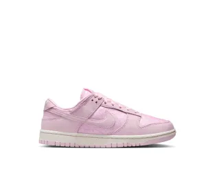 Women's Nike Dunk Low